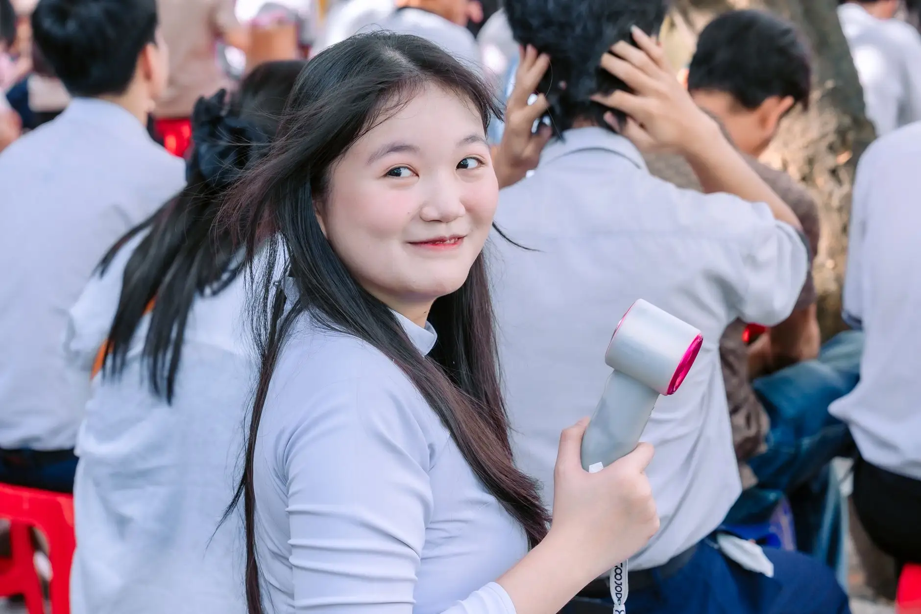 重庆喷绘写真与UV打印工艺差异及应用场景选择指南